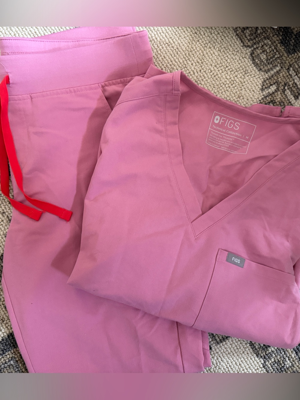 Wear Figs Women’s Chalk Pink/Red Catarina Medium Zamora Medium/Tall
